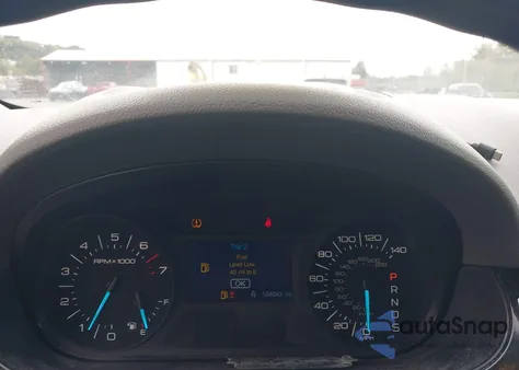 2013 Ford Edge Se z USA, uszkodzony, nr VIN 2FMDK3GC5DBE02206